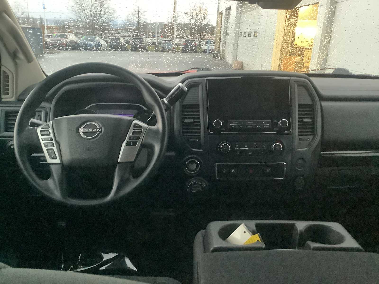 Thumbnail: 2023 Nissan Titan - 10