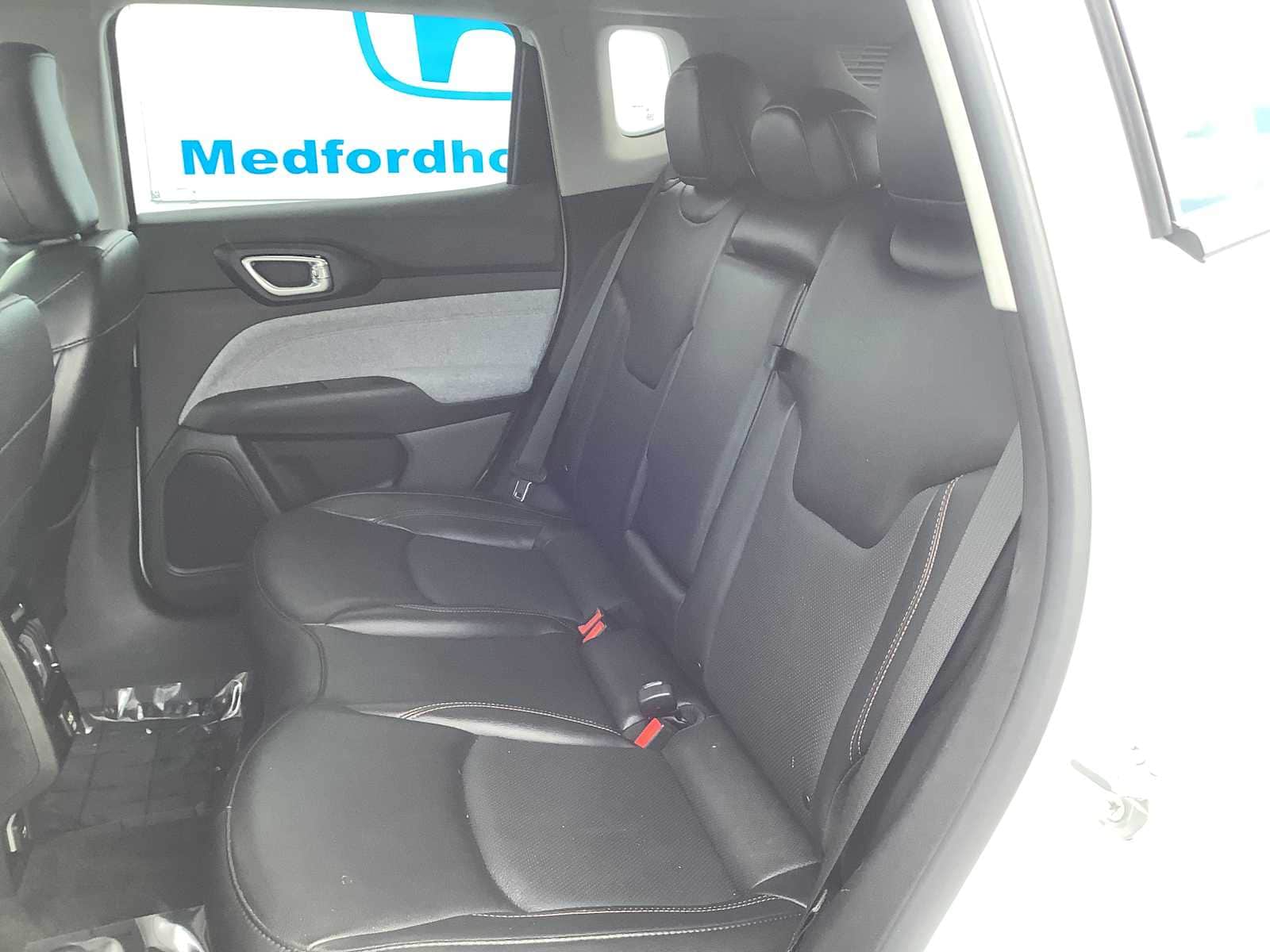 Thumbnail: 2022 Jeep Compass - 13