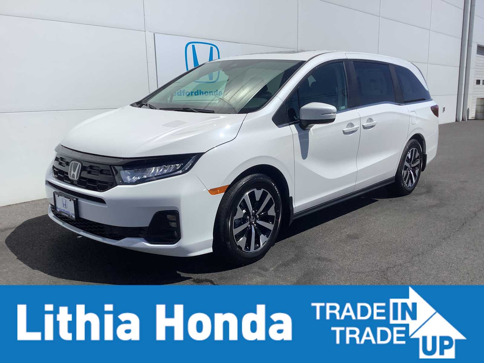 2026 Honda Odyssey EX-L's photo