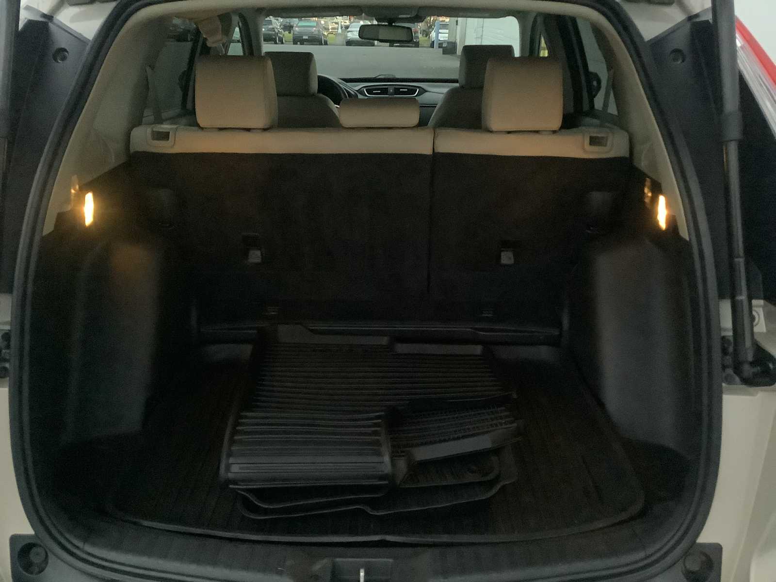 Thumbnail: 2019 Honda CR-V - 14