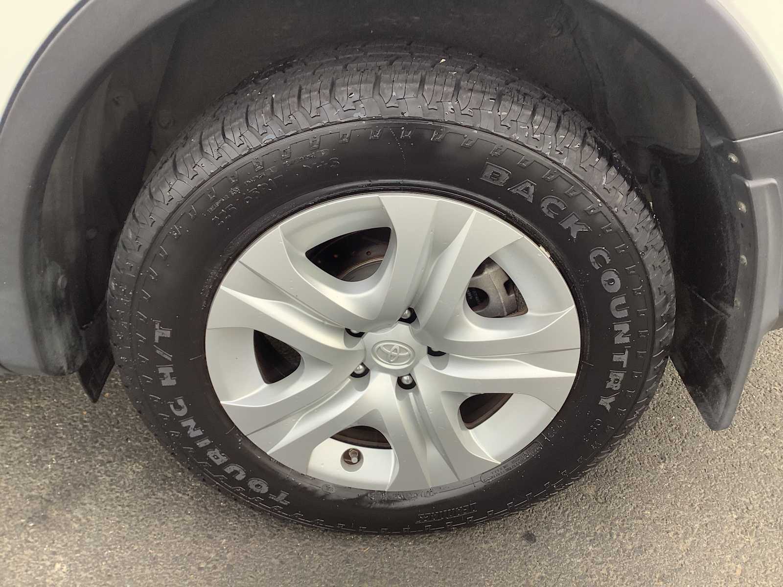 Thumbnail: 2013 Toyota RAV4 - 7