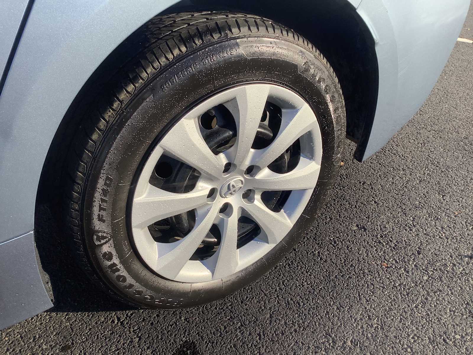 Thumbnail: 2023 Toyota Corolla - 7