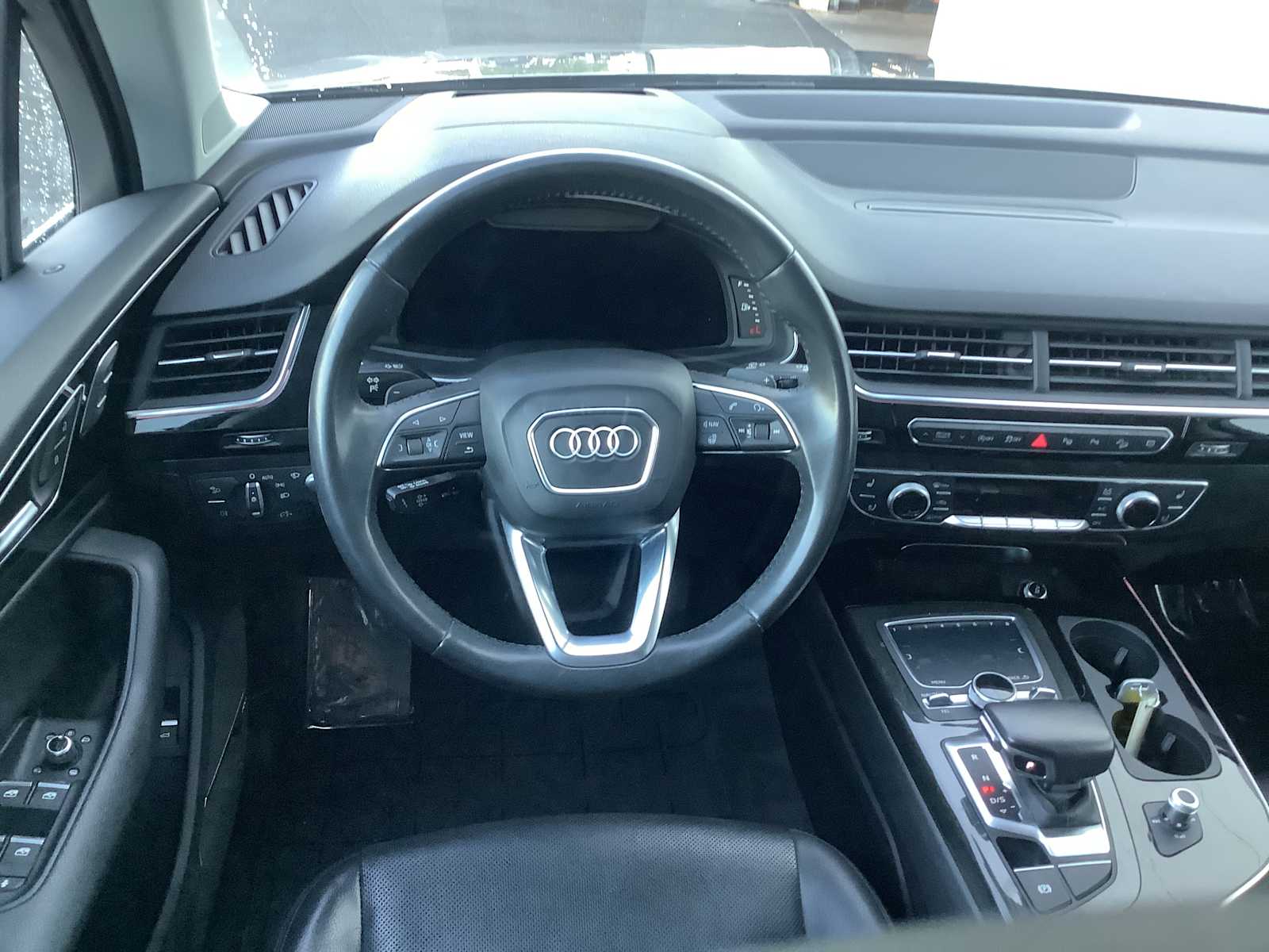 Thumbnail: 2019 Audi Q7 - 10