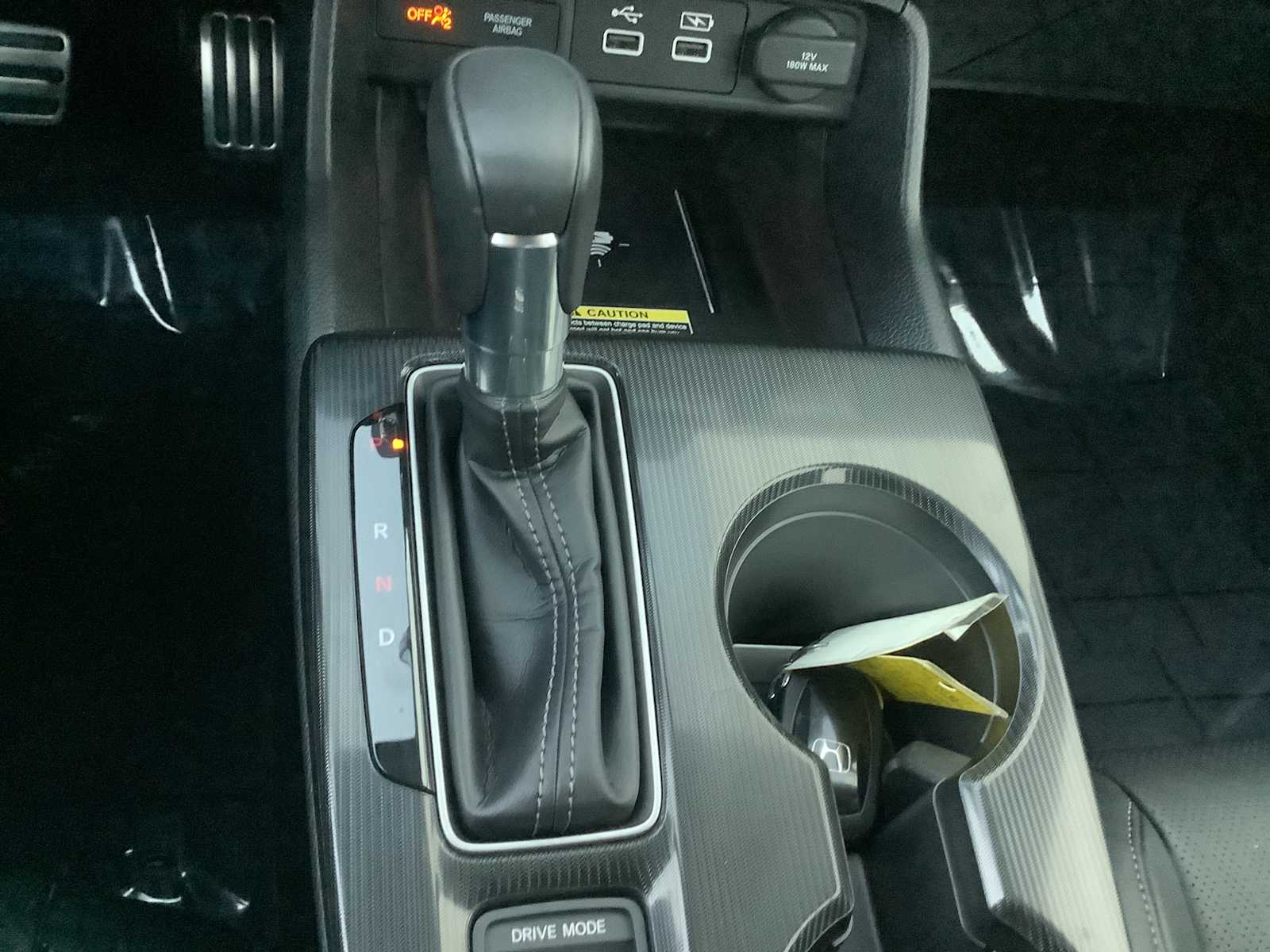 2024 Honda Civic Hatchback Sport Touring - Photo 17