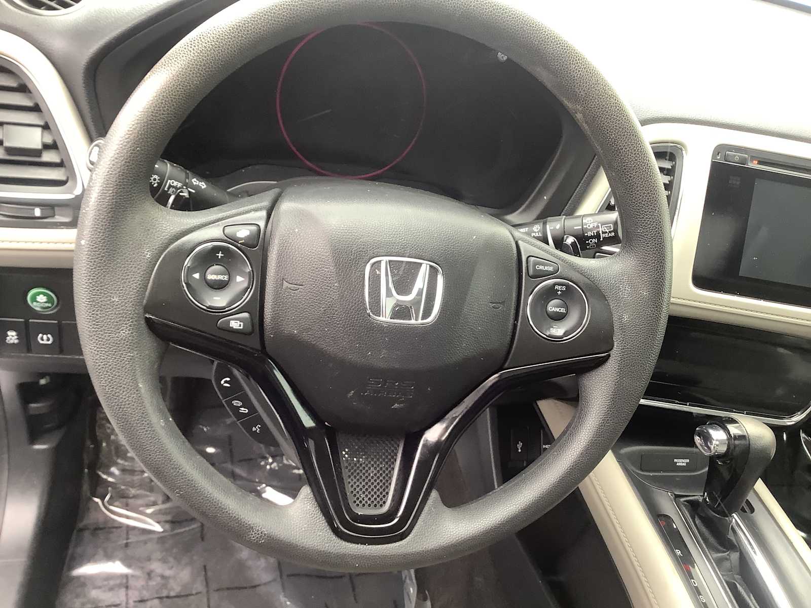 Thumbnail: 2018 Honda HR-V - 15