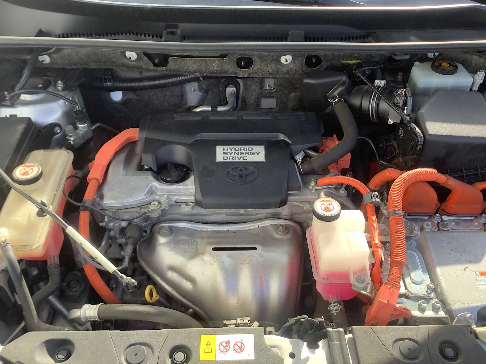 Thumbnail: 2016 Toyota RAV4 - 8