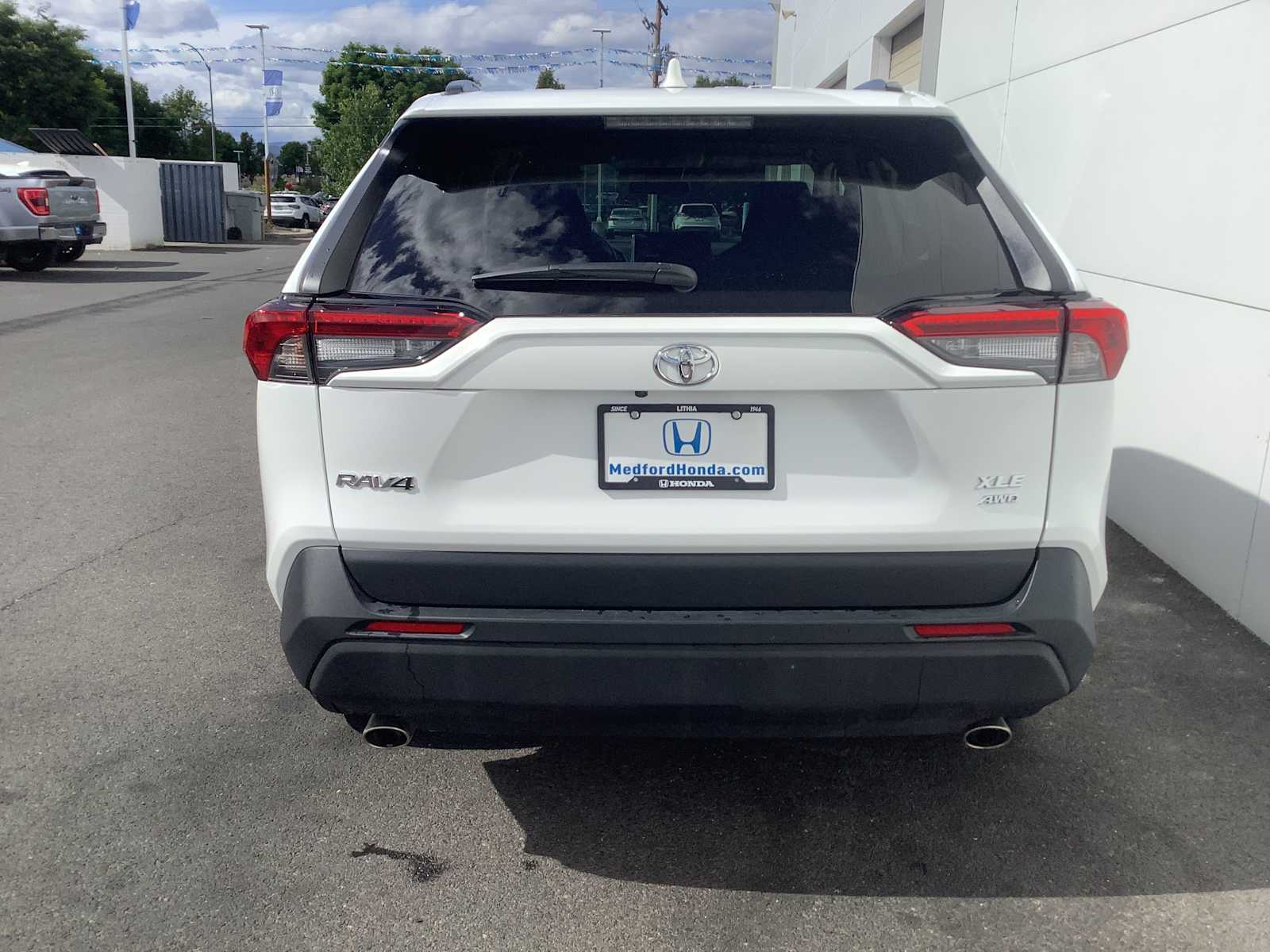 Thumbnail: 2025 Toyota RAV4 - 5