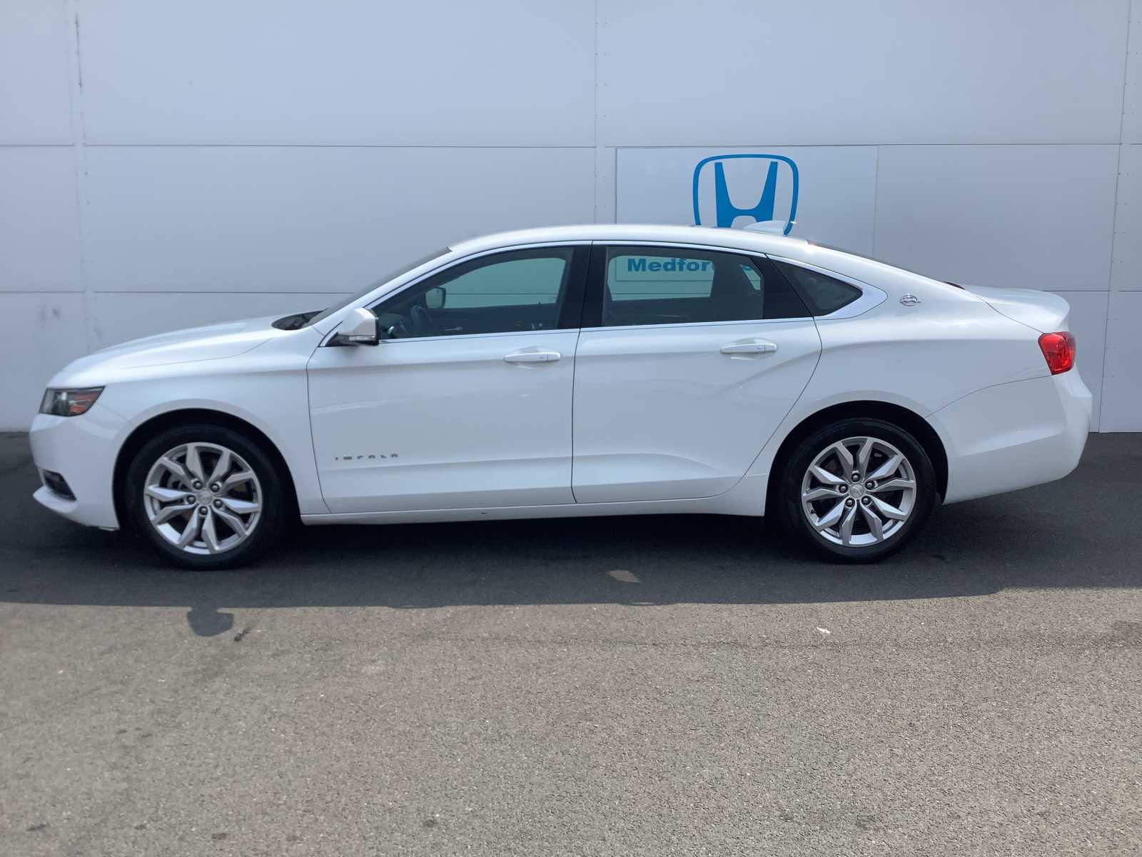 Used 2019 Chevrolet Impala 1LT with VIN 2G11Z5SA8K9134298 for sale in Medford, OR