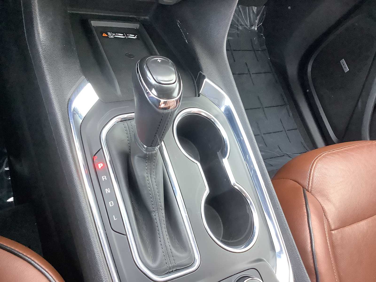 Thumbnail: 2018 Chevrolet Traverse - 17