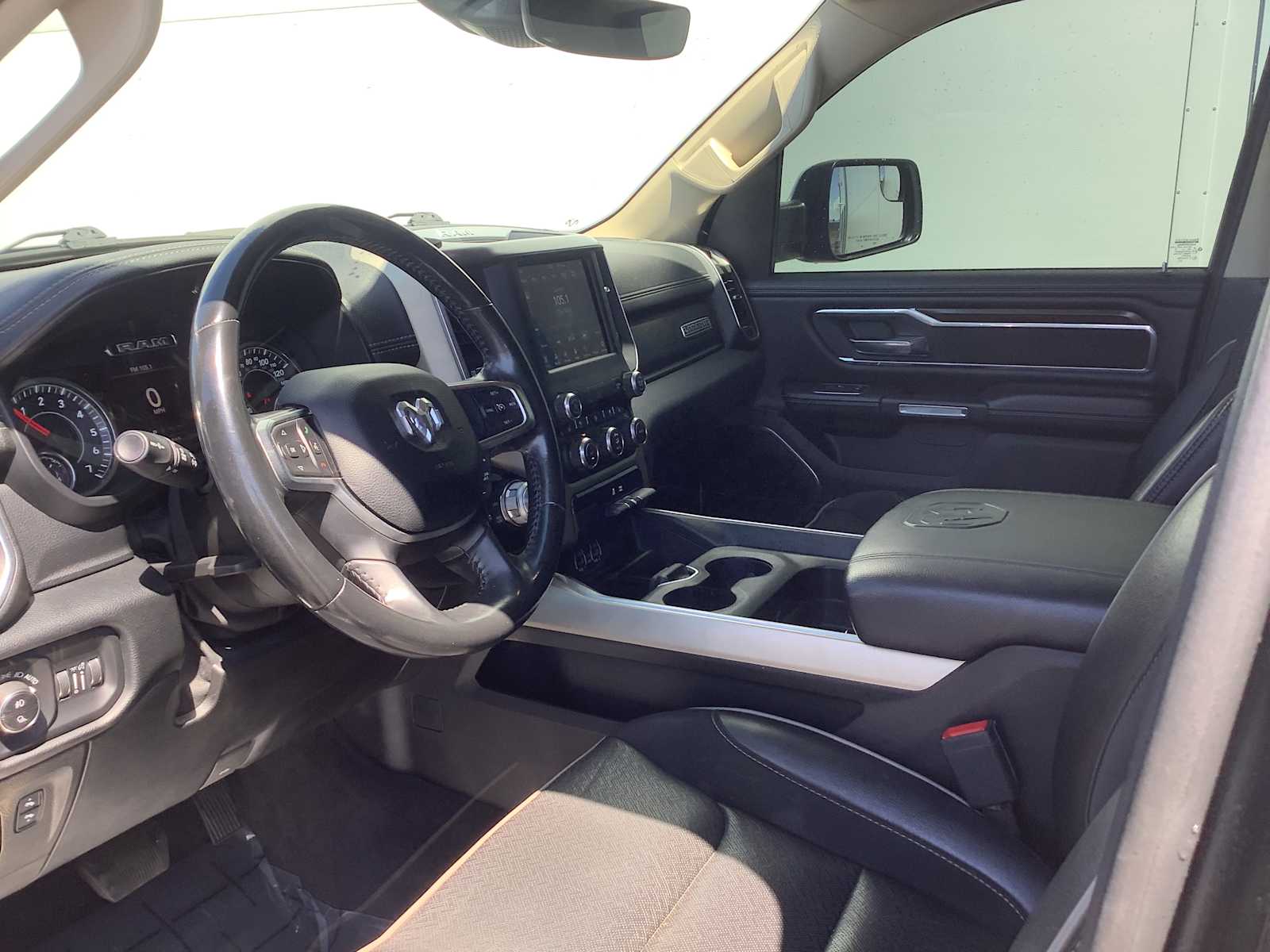 2021 Ram 1500 Laramie photo 3