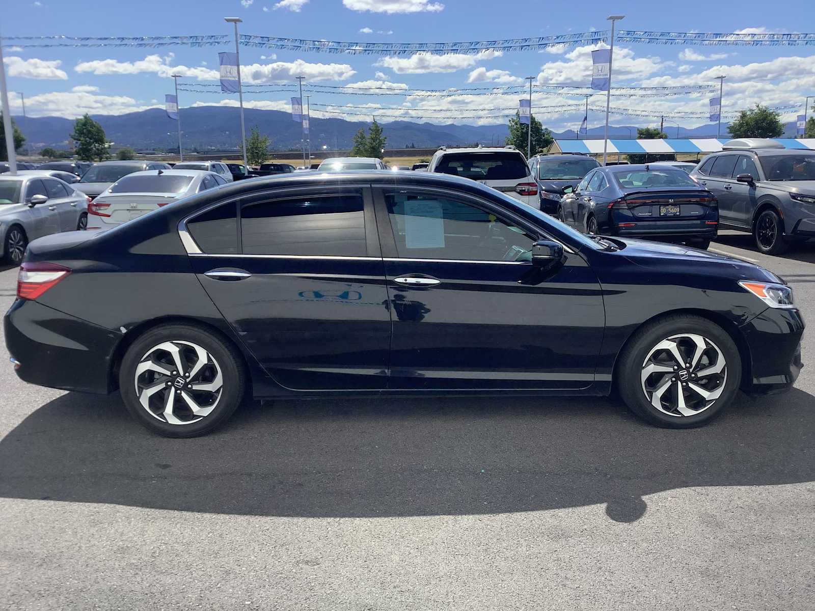 Thumbnail: 2016 Honda Accord - 6