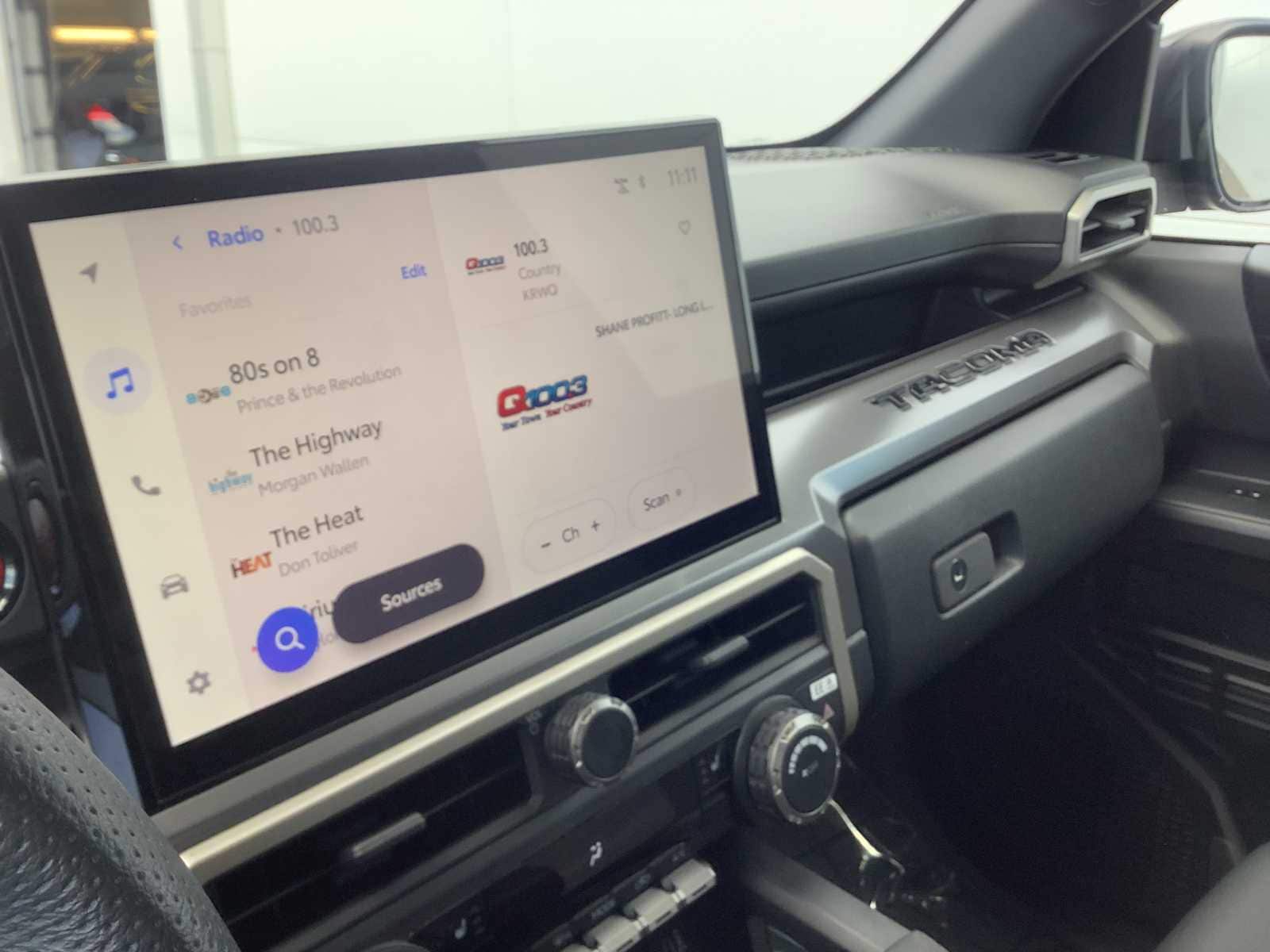 Thumbnail: 2024 Toyota Tacoma - 17