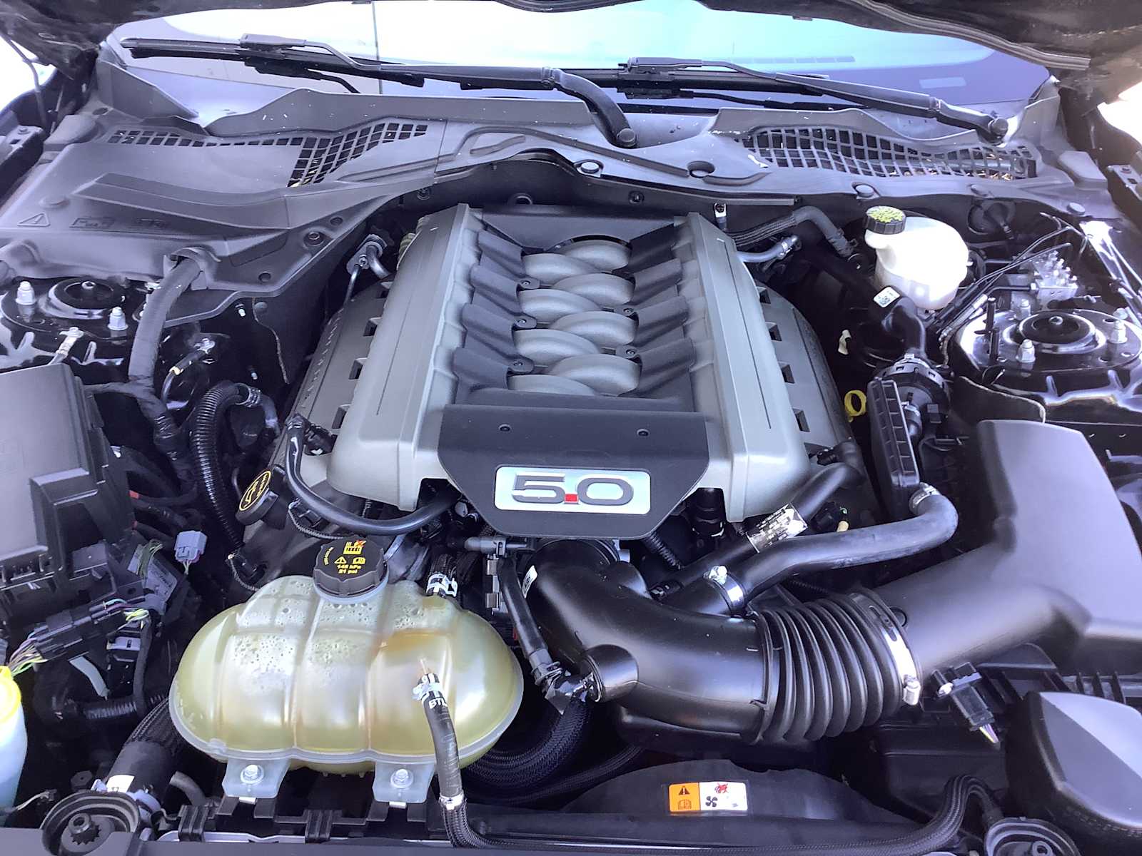 Thumbnail: 2017 Ford Mustang - 8