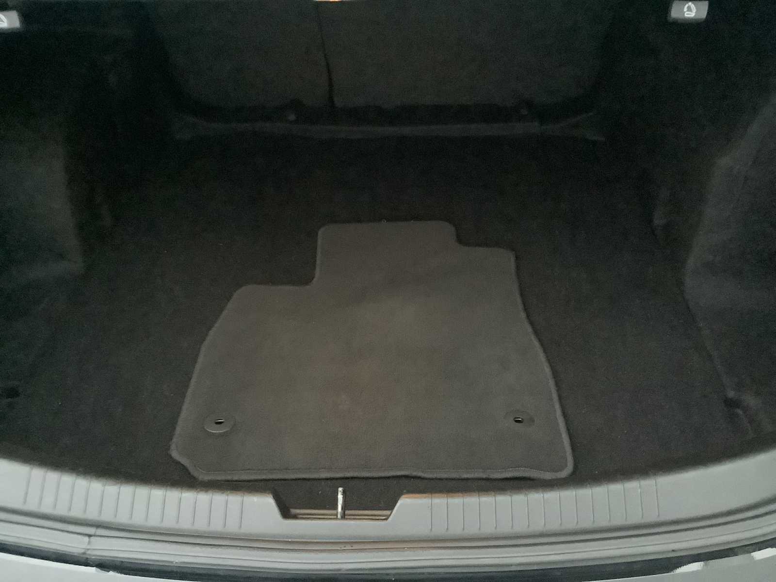 Thumbnail: 2023 Chevrolet Malibu - 14