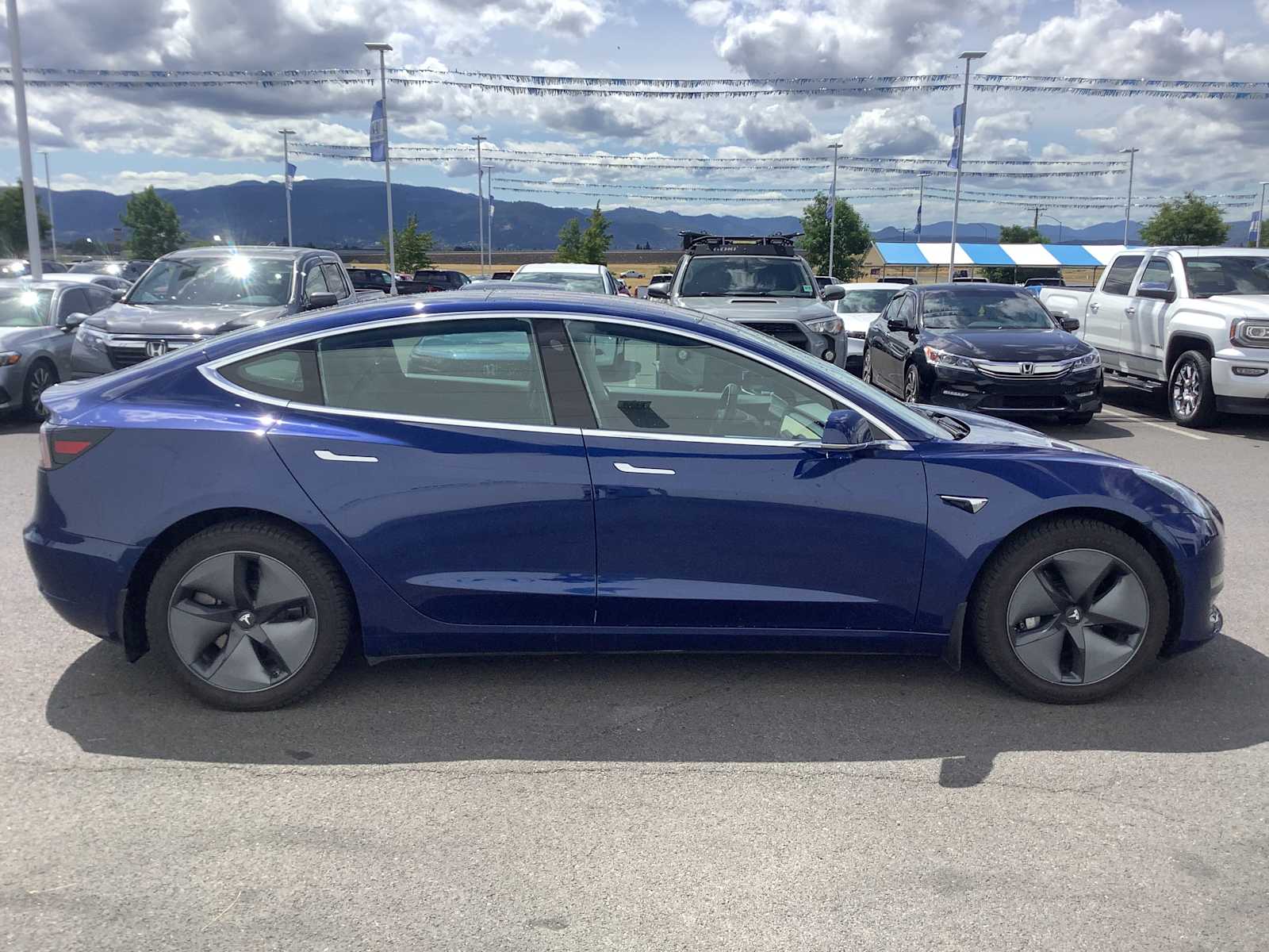 Thumbnail: 2018 Tesla Model 3 - 7