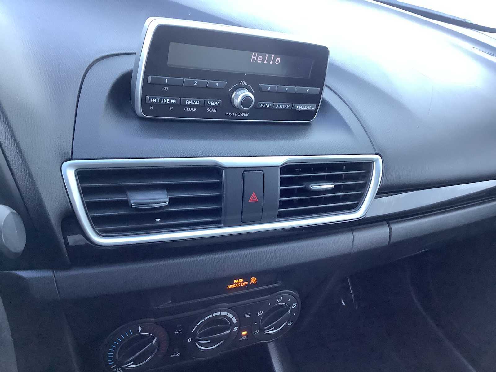 Thumbnail: 2014 Mazda Mazda3 - 16