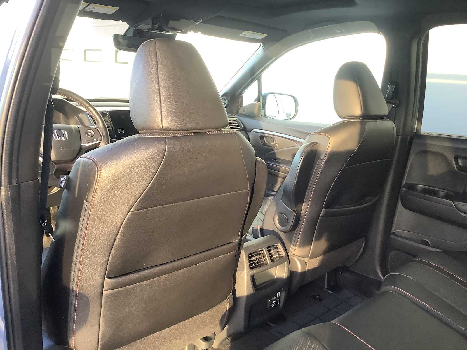 Thumbnail: 2023 Honda Passport - 13