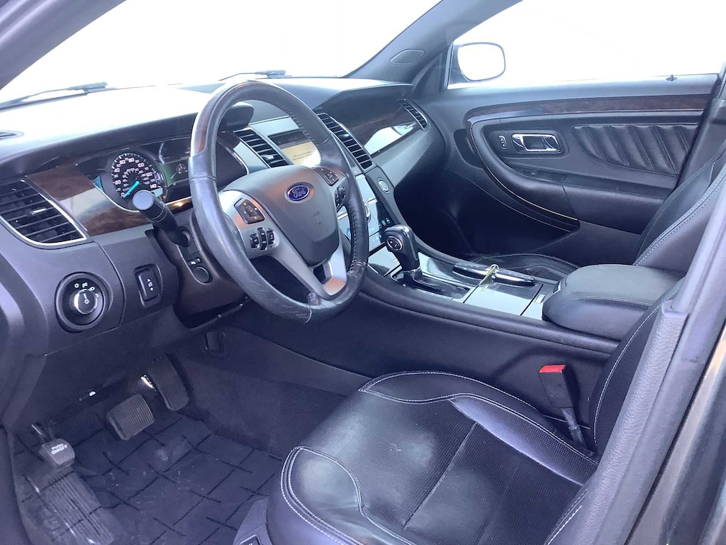 Used 2018 Ford Taurus Limited Sedan