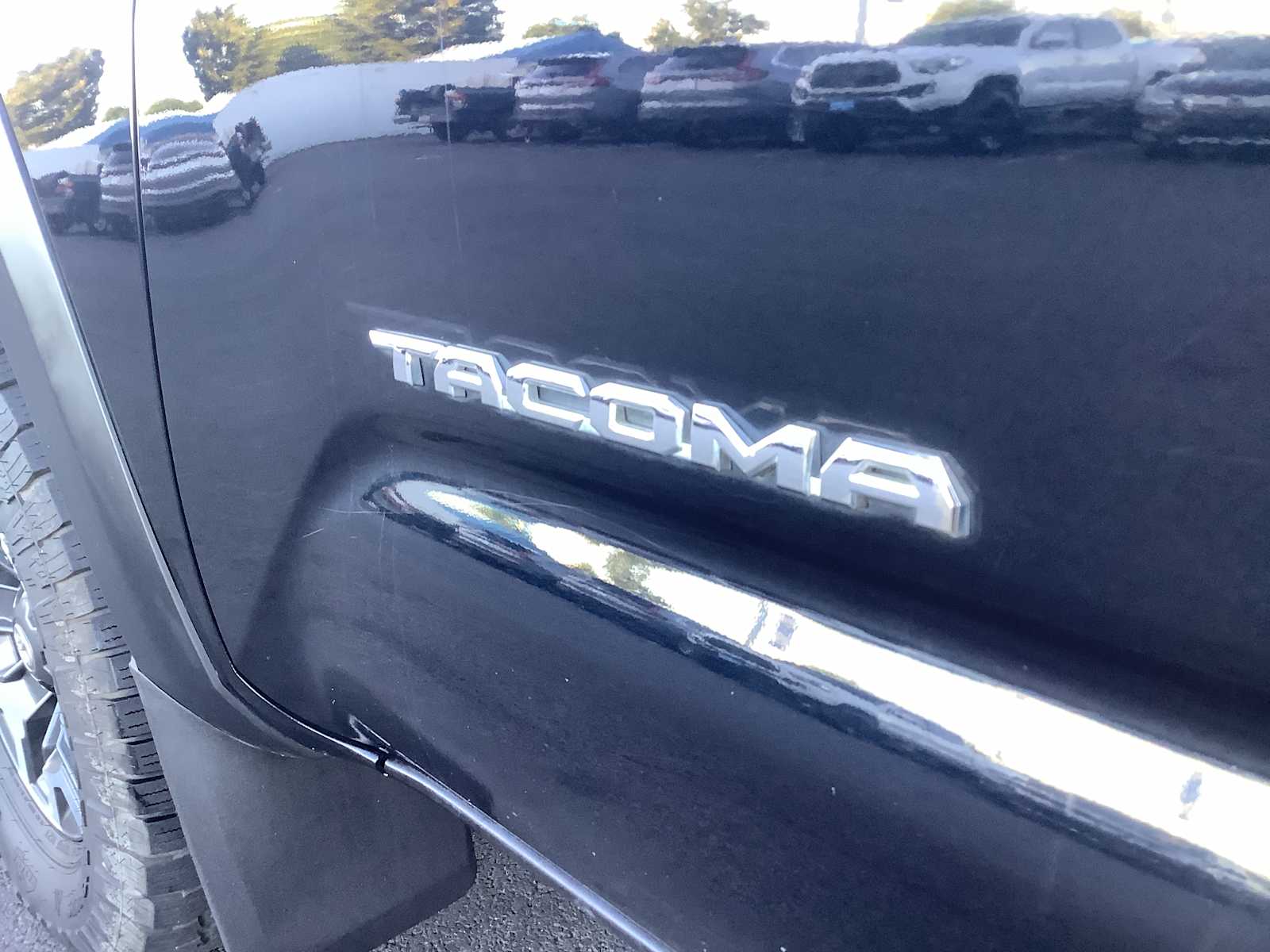 Thumbnail: 2019 Toyota Tacoma - 6