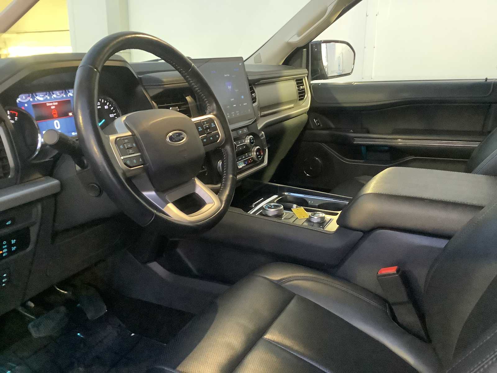 Thumbnail: 2023 Ford Expedition MAX - 3