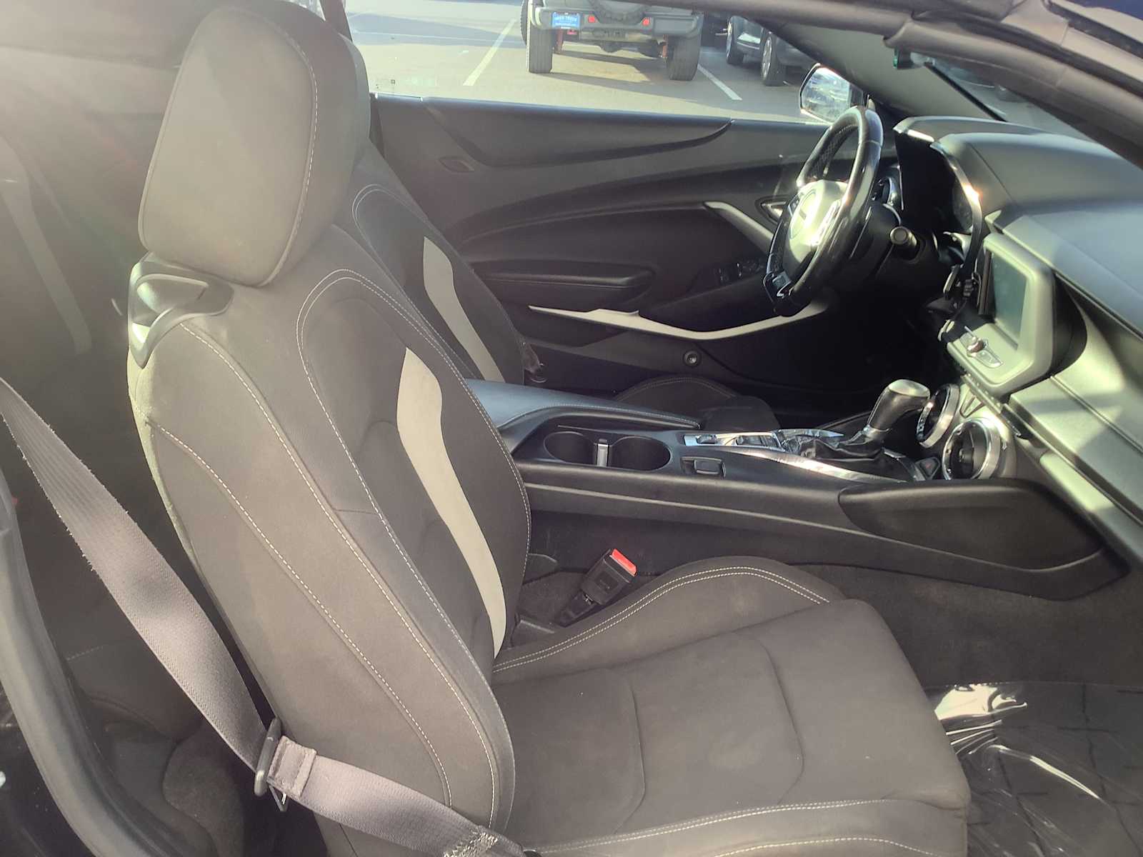 Thumbnail: 2017 Chevrolet Camaro - 15