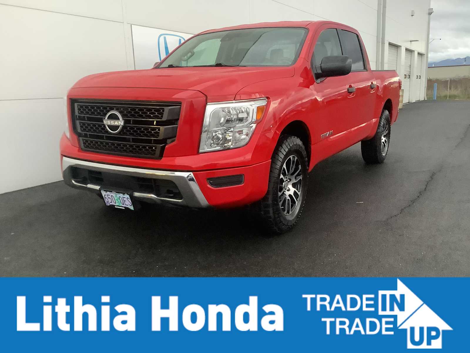 2023 Nissan Titan SV -
                  Medford, OR