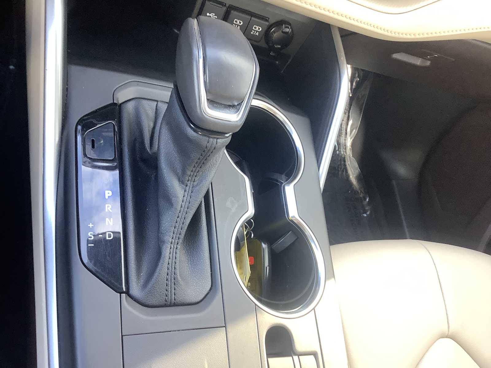 Thumbnail: 2021 Toyota Highlander - 18