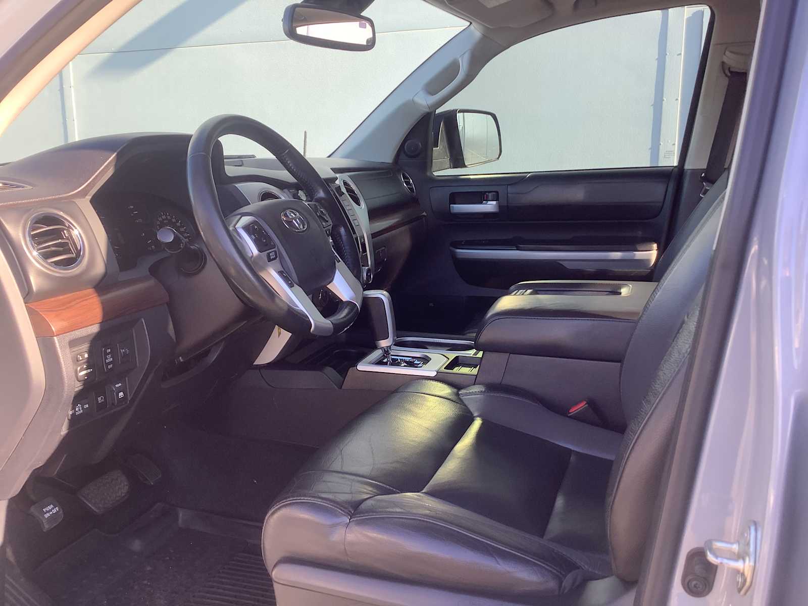 Thumbnail: 2018 Toyota Tundra - 3