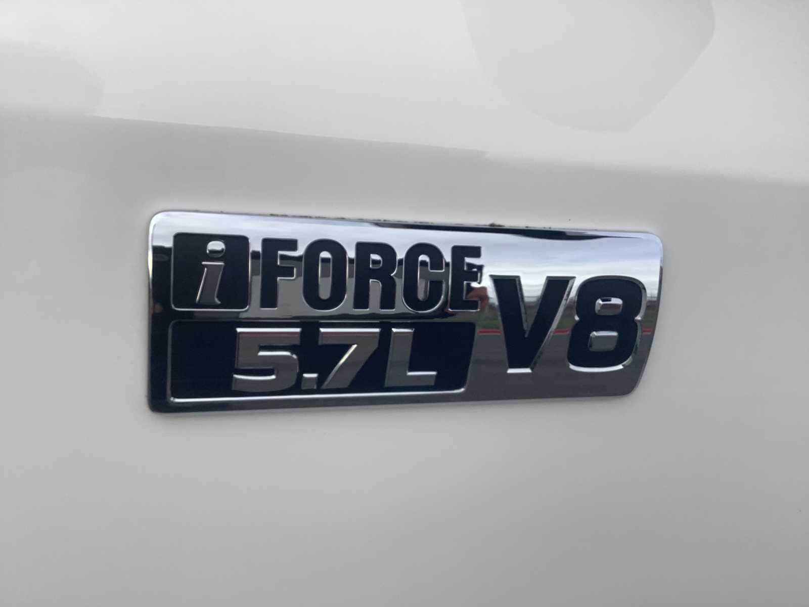 Thumbnail: 2015 Toyota Tundra - 8