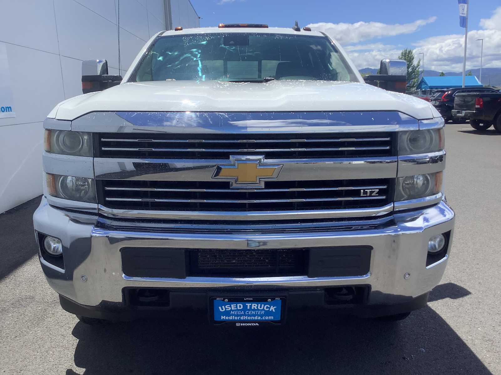 Thumbnail: 2015 Chevrolet Silverado 3500 - 9