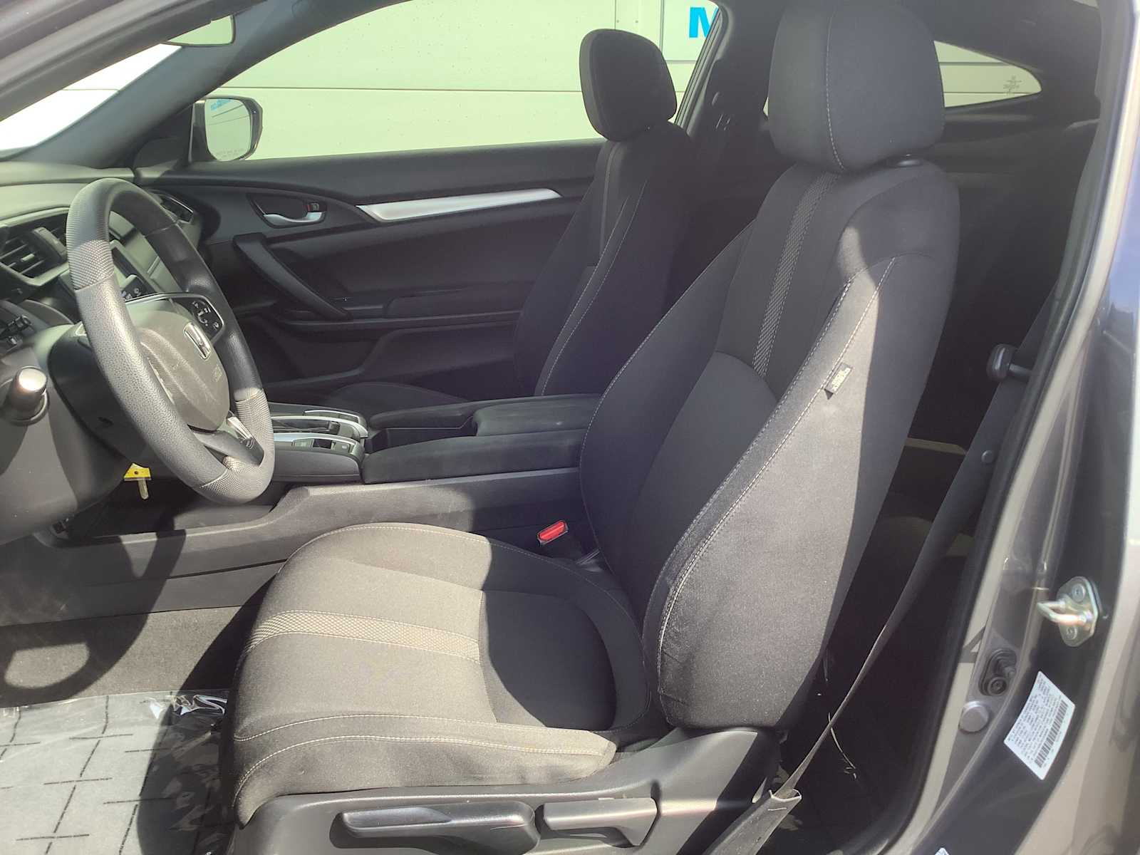 2019 Honda Civic LX - Photo 11