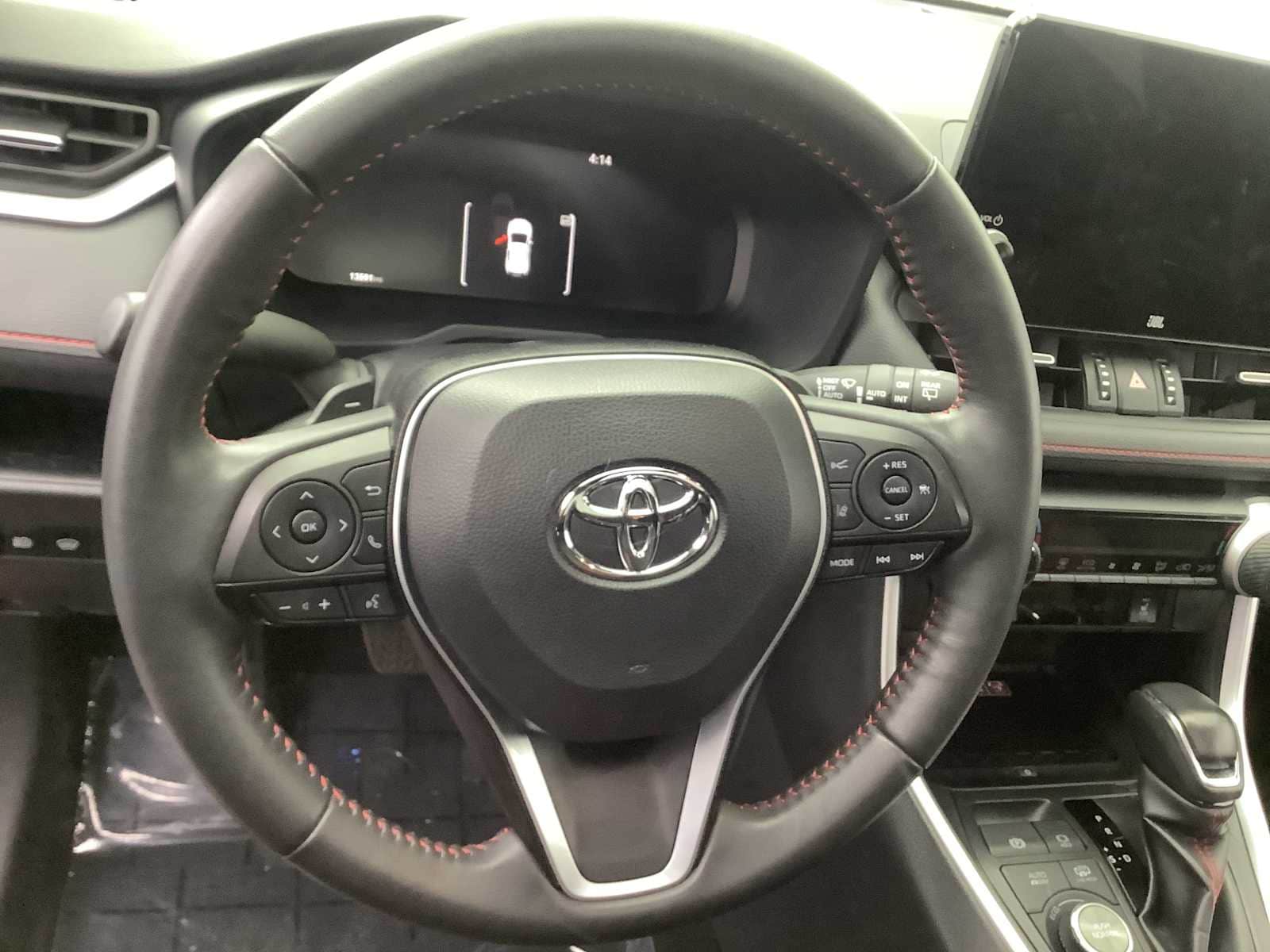 Thumbnail: 2023 Toyota RAV4 - 16