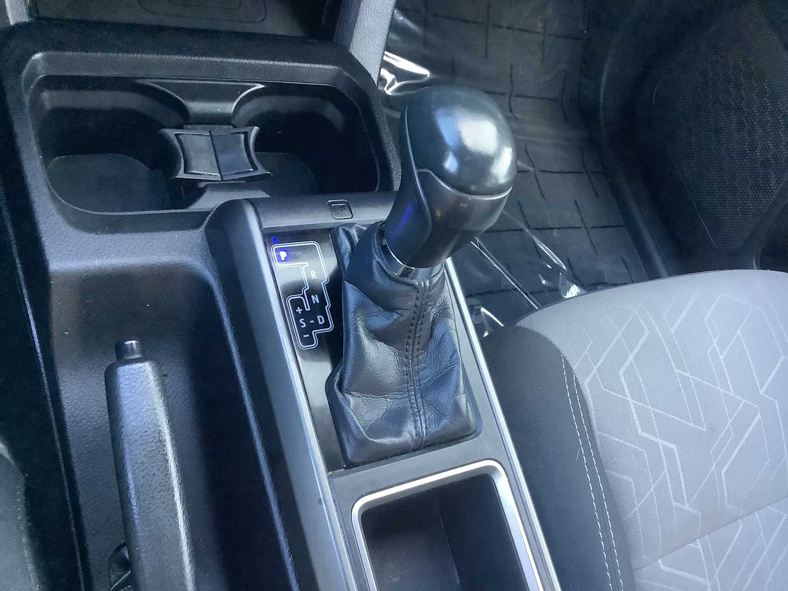 Thumbnail: 2021 Toyota Tacoma - 17