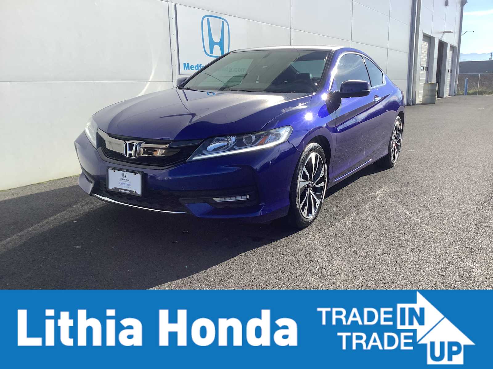 2017 Honda Accord EX-L V-6's photo