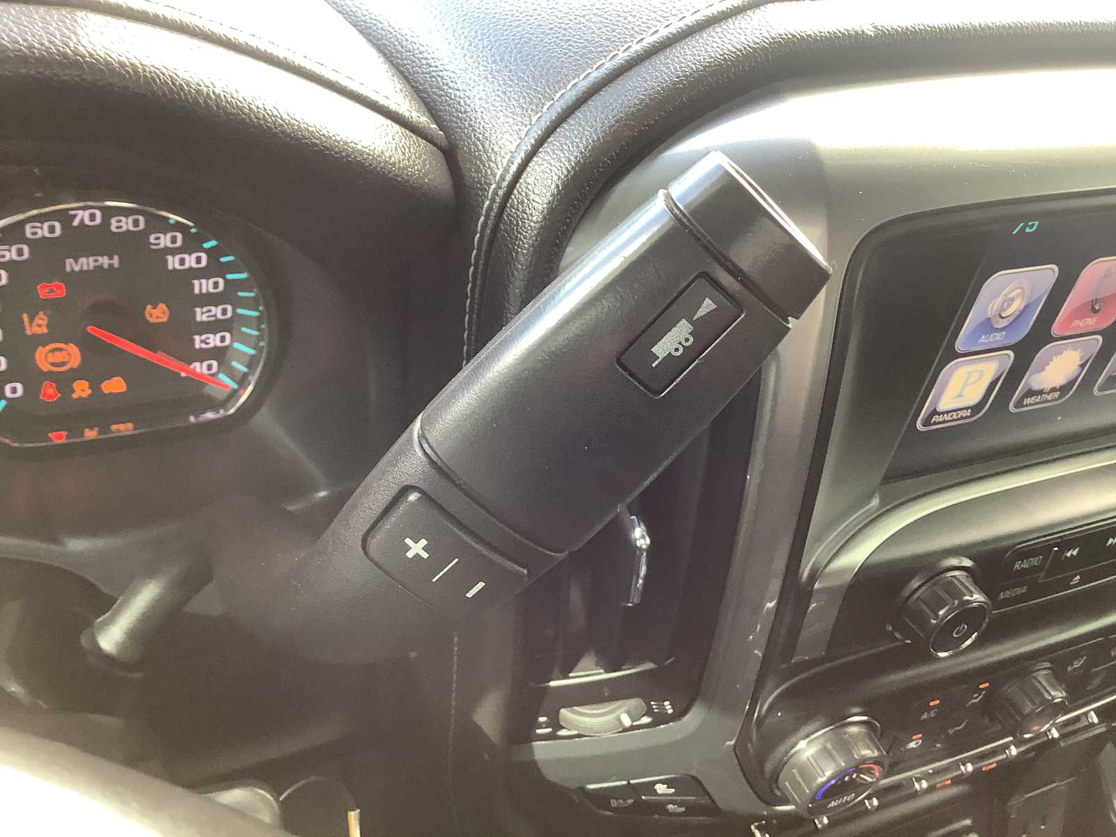 Thumbnail: 2015 Chevrolet Silverado 3500 - 17