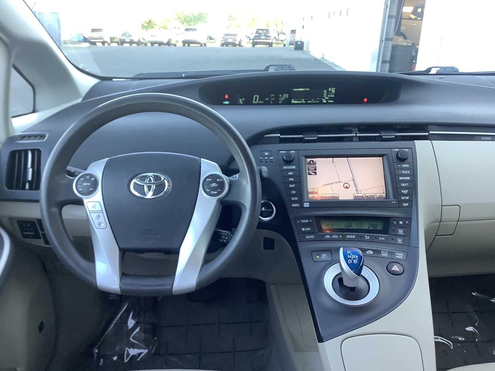 Thumbnail: 2010 Toyota Prius - 10