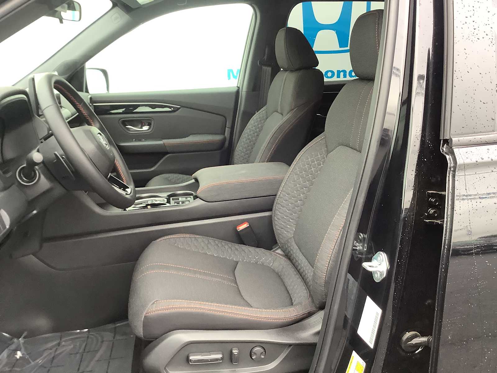 Thumbnail: 2026 Honda Pilot - 11