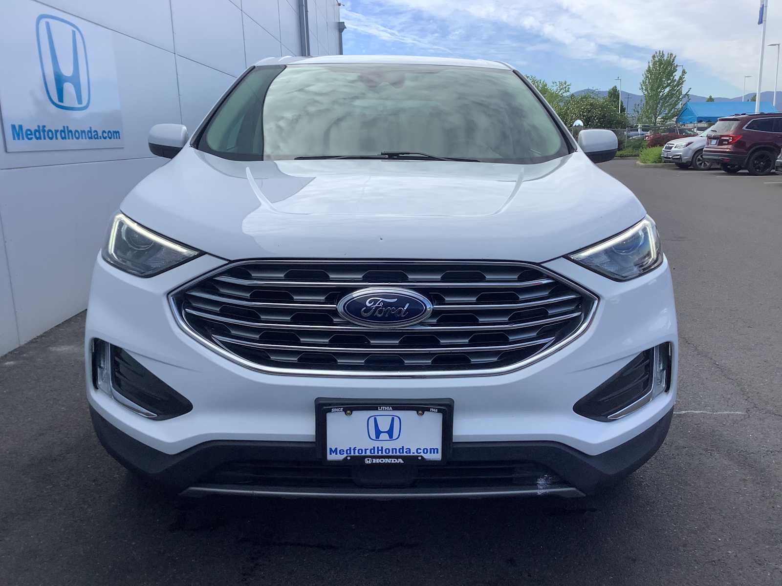 Thumbnail: 2022 Ford Edge - 9