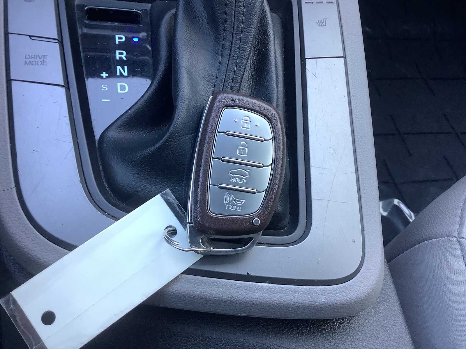 Thumbnail: 2020 Hyundai Elantra - 18
