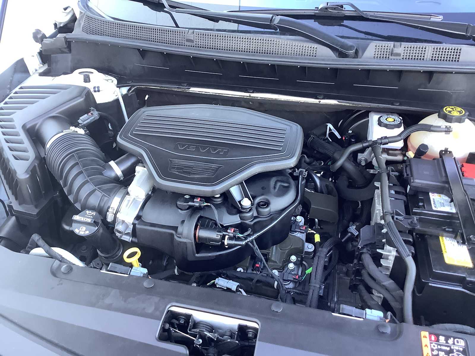 Thumbnail: 2023 Cadillac XT6 - 8