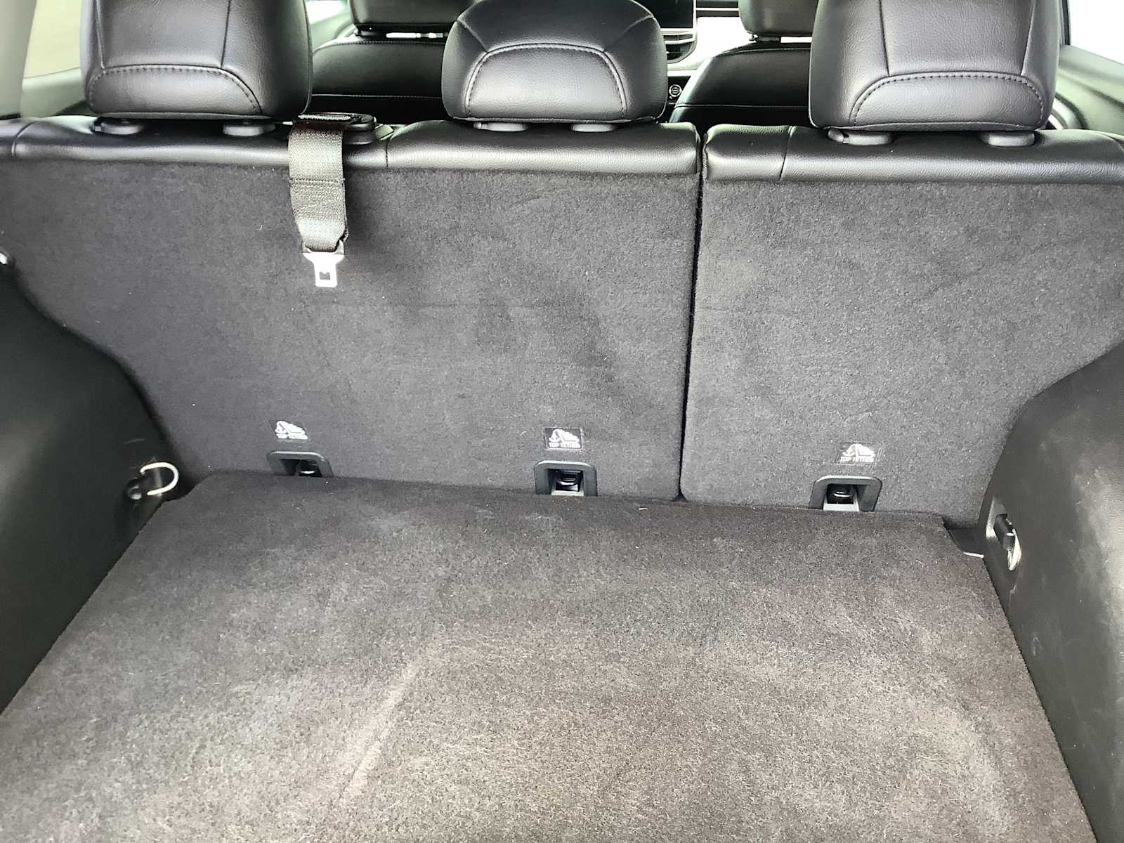 Thumbnail: 2022 Jeep Compass - 14