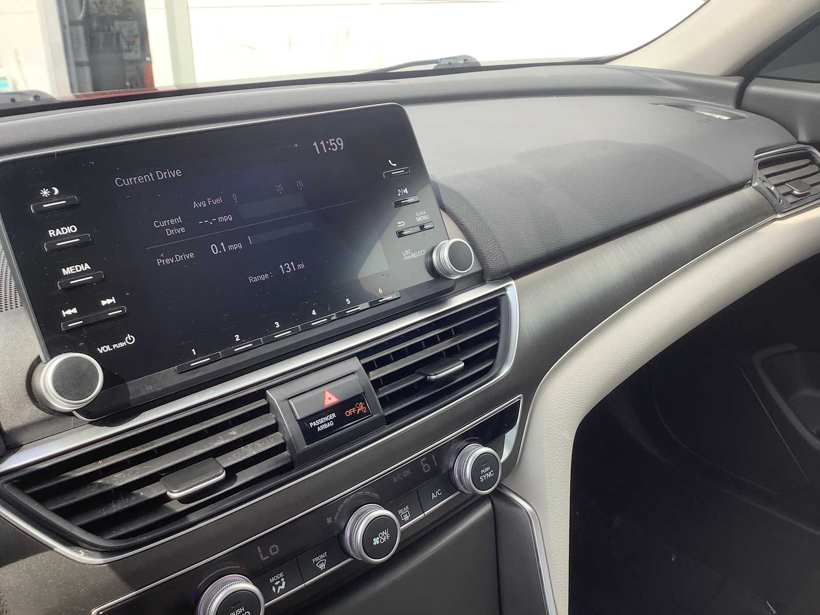 Thumbnail: 2019 Honda Accord - 17