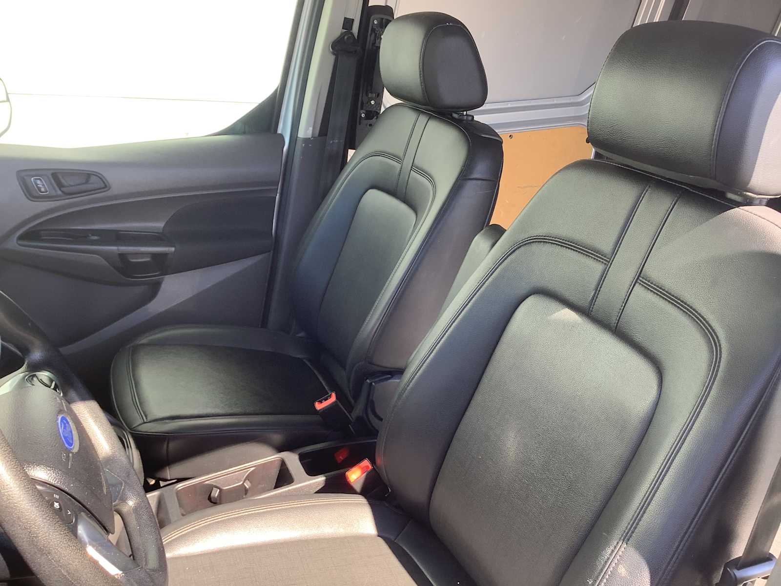 Thumbnail: 2019 Ford Transit Series - 11
