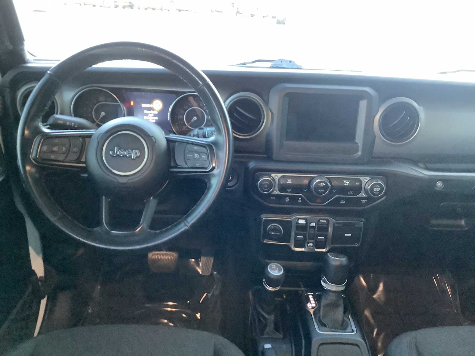 Thumbnail: 2021 Jeep Wrangler - 10