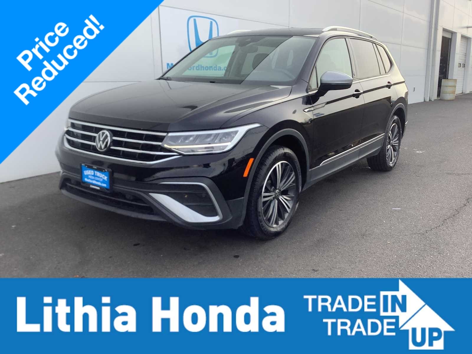 2024 Volkswagen Tiguan Wolfsburg Edition's photo