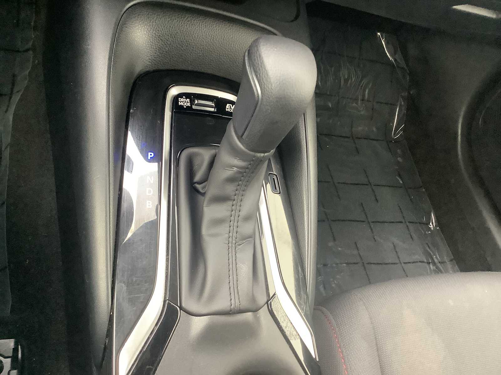 Thumbnail: 2024 Toyota Corolla - 18