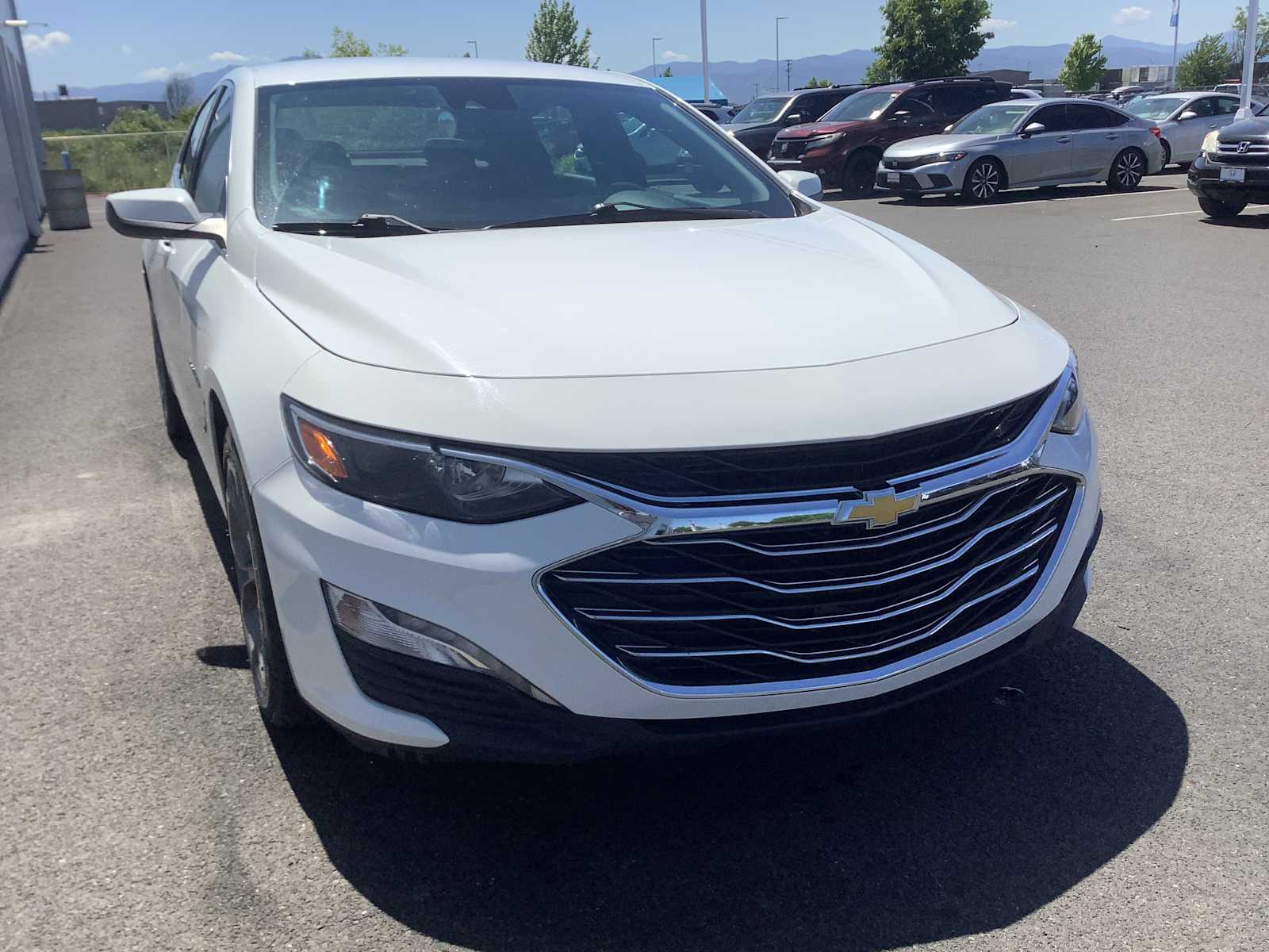 Thumbnail: 2024 Chevrolet Malibu - 9