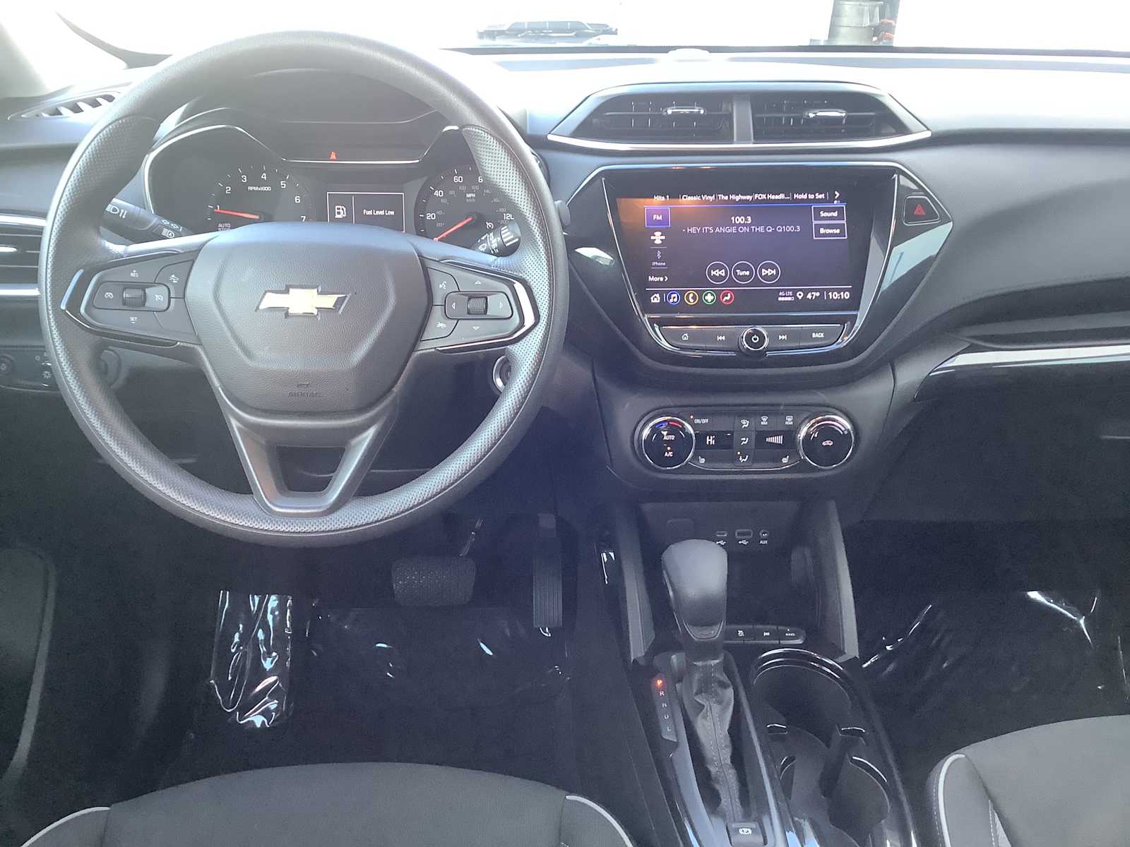 Thumbnail: 2023 Chevrolet TrailBlazer - 10