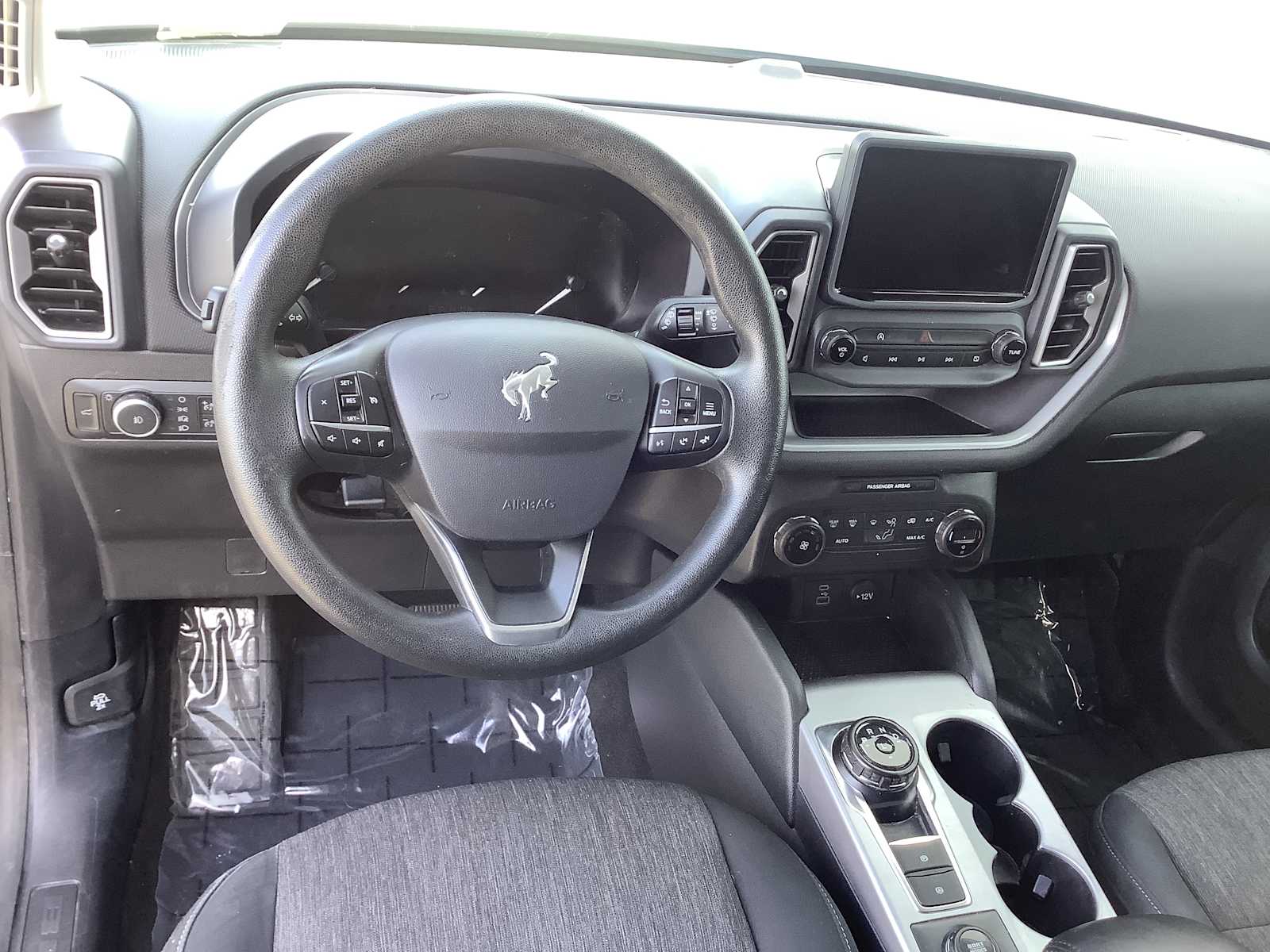 Thumbnail: 2021 Ford Bronco Sport - 10