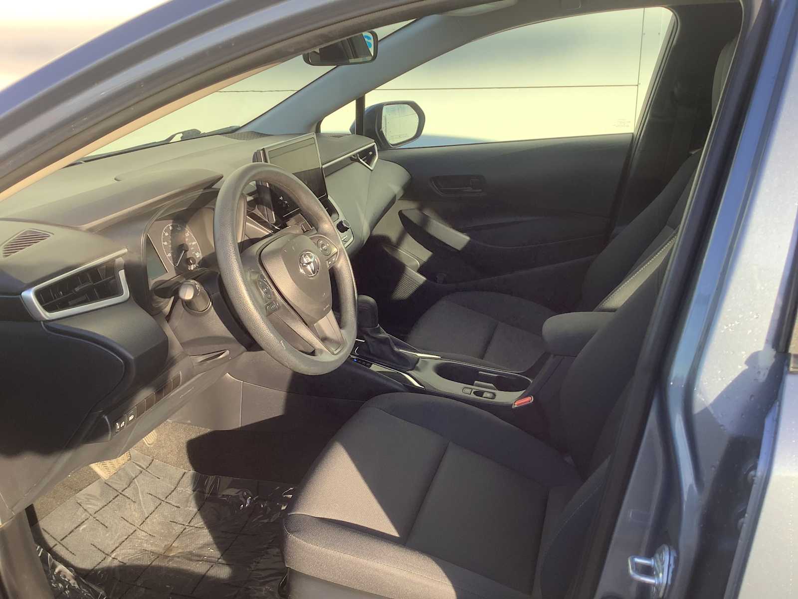 Thumbnail: 2023 Toyota Corolla - 3